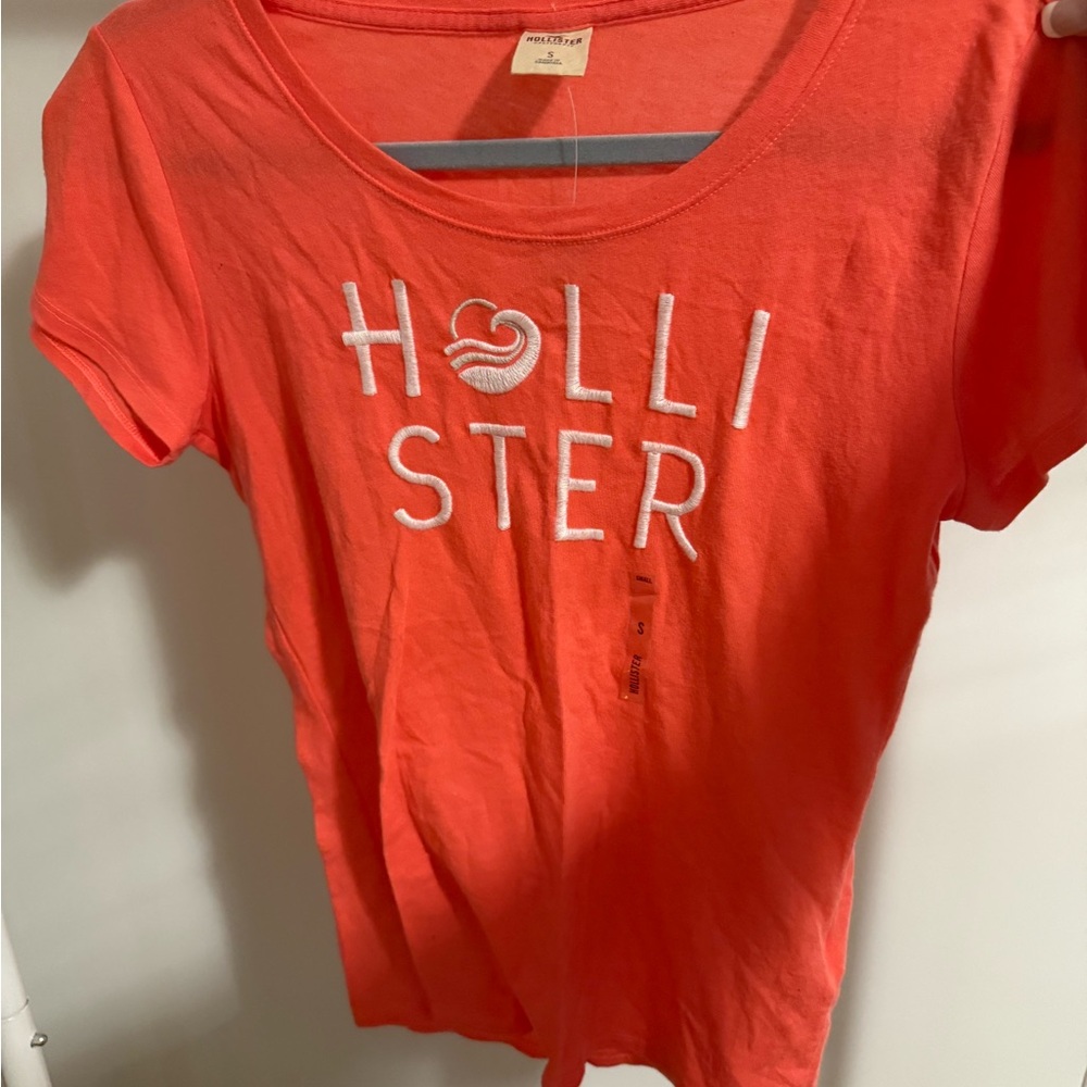 Hollister Women's Tee